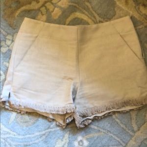 Linen fringe hem shorts